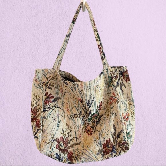 Vintage floral tapestry slouchy tote bag - Picture 3 of 8